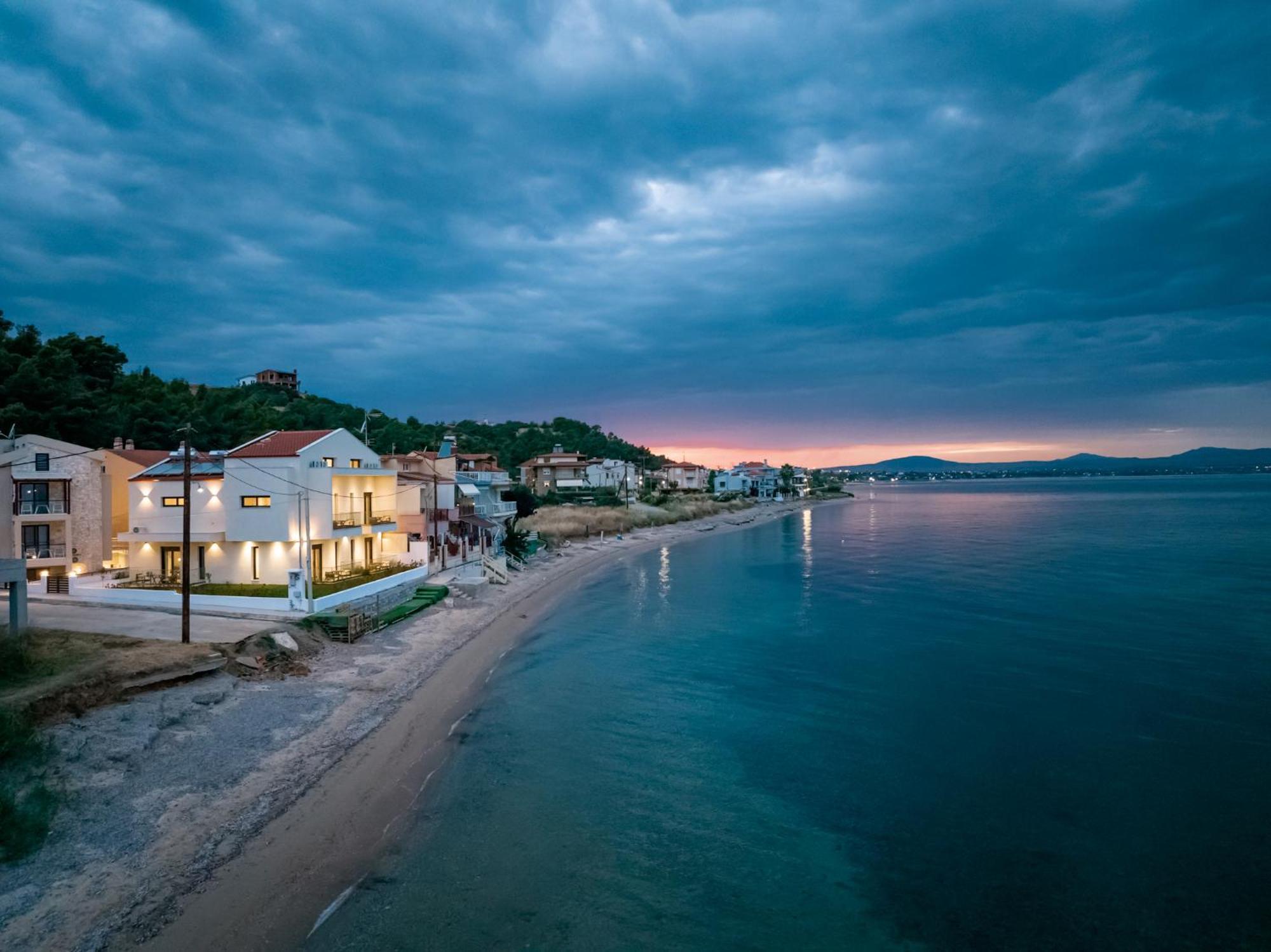 Azzurro E Verde By Rentalspro - Nea Potidaia Halkidiki Неа-Потидеа Экстерьер фото